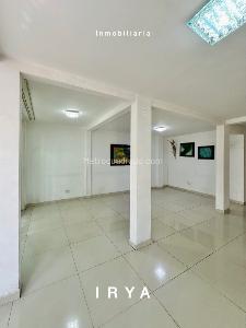 Casa de 5 alcobas en venta en Primero De Mayo, Cali, 360 m² · foto 16 de 20