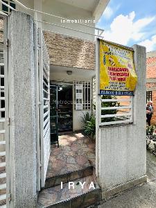 Casa de 5 alcobas en venta en Primero De Mayo, Cali, 360 m² · foto 3 de 20