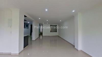Apartamento de 4 alcobas en venta en Mayapan Las Vegas, Cali, 128 m² · foto 3 de 10