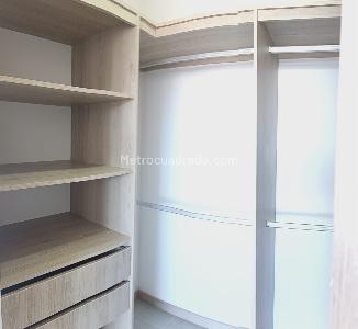 Apartamento de 2 alcobas en venta en Barro Blanco, Rionegro, 62 m² · foto 7 de 17