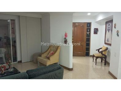 Apartamento en venta en Laureles, Medellín · foto 4 de 6