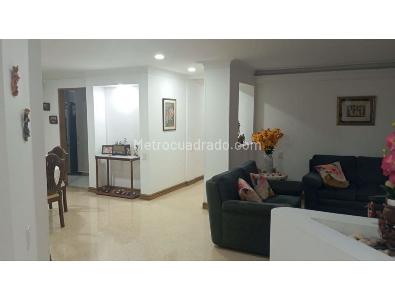 Apartamento en venta en Laureles, Medellín · foto 3 de 6