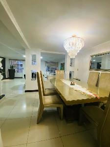 Casa de 5 alcobas en venta en Paseo De Los Almendros, Cali, 250 m² · foto 5 de 20