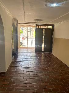 Casa de 5 alcobas en venta en Paseo De Los Almendros, Cali, 180 m² · foto 8 de 19