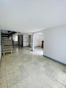 Casa de 4 alcobas en venta en Ciudad Los Alamos, Cali, 100 m² · foto 3 de 18