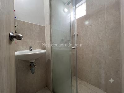 Apartamento de 2 alcobas en venta en Aguacatal, Cali, 57 m² · foto 13 de 20