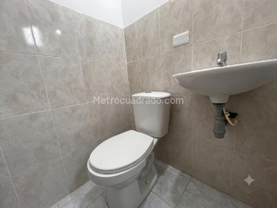 Apartamento de 2 alcobas en venta en Aguacatal, Cali, 57 m² · foto 14 de 20