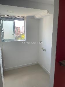 Apartamento de 3 alcobas en venta en Madera, Bello, 57 m² · foto 17 de 18