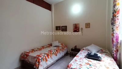 Casa de 3 alcobas en venta en Santa Lucia, Medellín, 101 m² · foto 8 de 11