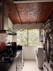 Apartamento de 3 alcobas en venta en Loma De San Julian, Medellín, 77 m² · foto 7 de 9
