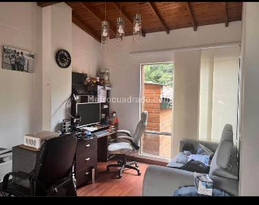 Apartamento de 3 alcobas en venta en Loma De San Julian, Medellín, 77 m² · foto 9 de 9