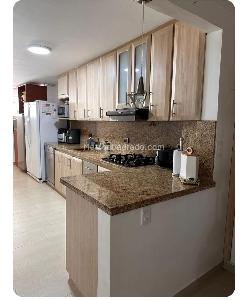 Apartamento de 3 alcobas en venta en Laureles, Medellín, 137 m² · foto 5 de 18