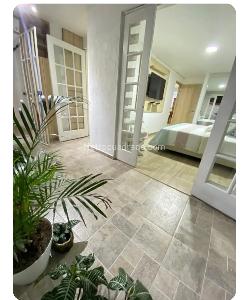 Apartamento de 3 alcobas en venta en Laureles, Medellín, 137 m² · foto 12 de 18