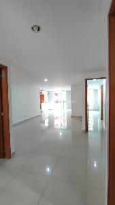 Apartamento de 3 alcobas en venta en Laureles, Medellín, 112 m² · foto 5 de 19