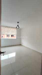 Apartamento de 3 alcobas en venta en Laureles, Medellín, 112 m² · foto 9 de 19
