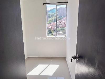 Apartamento de 3 alcobas en venta en Robledo, Medellín, 52 m² · foto 13 de 20