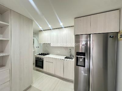 Apartamento en arriendo en Ciudad Del Rio, Medellín · foto 3 de 15