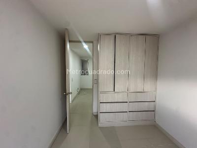Apartamento en arriendo en Ciudad Del Rio, Medellín · foto 10 de 15