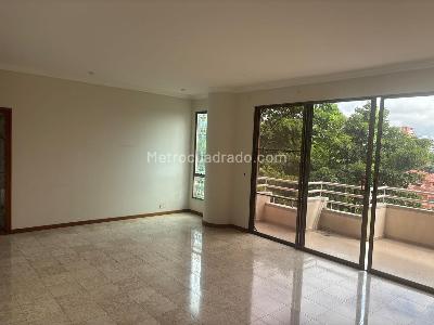 Apartamento en venta en Ciudad Jardin, Cali · foto 8 de 16