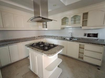 Apartamento en venta en Santa Rita, Cali · foto 4 de 20