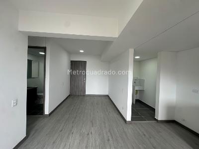 Apartamento de 3 alcobas en arriendo en Alto De Las Palmas, Medellín, 70 m² · foto 3 de 10