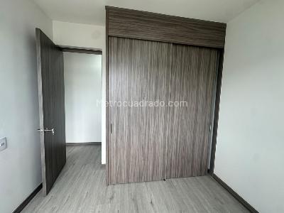 Apartamento de 3 alcobas en arriendo en Alto De Las Palmas, Medellín, 70 m² · foto 6 de 10
