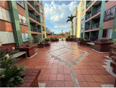 Apartamento de 3 alcobas en venta en Primero De Mayo, Cali, 62 m² · foto 15 de 17