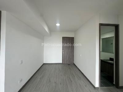 Apartamento de 3 alcobas en arriendo en Alto De Las Palmas, Medellín, 70 m² · foto 4 de 11