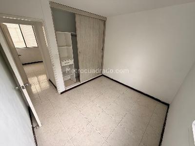 Apartamento de 3 alcobas en venta en Capri, Cali, 78 m² · foto 4 de 9