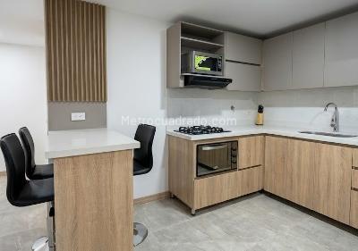 Apartamento de 2 alcobas en venta en Calle Larga, Sabaneta, 52 m² · foto 2 de 20