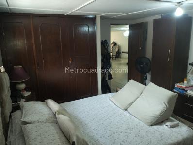 Casa de 5 alcobas en venta en Ciudad Jardin, Barranquilla, 240 m² · foto 13 de 20