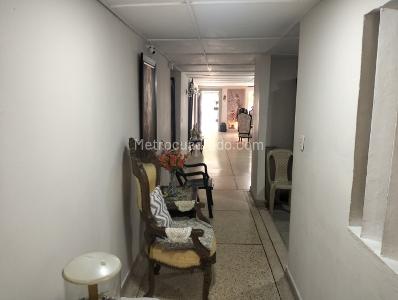 Casa de 5 alcobas en venta en Ciudad Jardin, Barranquilla, 240 m² · foto 15 de 20