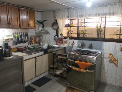 Casa de 5 alcobas en venta en Ciudad Jardin, Barranquilla, 240 m² · foto 18 de 20