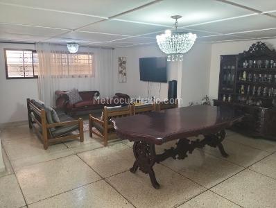 Casa de 5 alcobas en venta en Ciudad Jardin, Barranquilla, 240 m² · foto 5 de 20