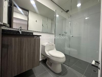 Apartamento de 2 alcobas en arriendo en Alto De Las Palmas, Medellín, 65 m² · foto 9 de 10