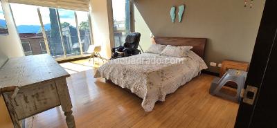 Casa de 4 alcobas en venta en San Lucas, Medellín, 345 m² · foto 13 de 20