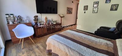 Casa de 4 alcobas en venta en San Lucas, Medellín, 345 m² · foto 17 de 20