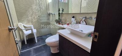 Casa de 4 alcobas en venta en San Lucas, Medellín, 345 m² · foto 18 de 20