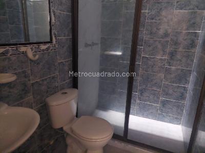Casa de 5 alcobas en venta en Santa Monica, Medellín, 204 m² · foto 10 de 14