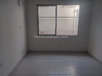 Casa de 5 alcobas en venta en Santa Monica, Medellín, 204 m² · foto 13 de 14
