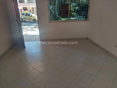 Casa de 5 alcobas en venta en Santa Monica, Medellín, 204 m² · foto 2 de 14