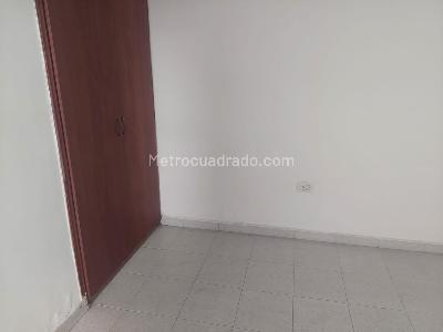Casa de 5 alcobas en venta en Santa Monica, Medellín, 204 m² · foto 8 de 14