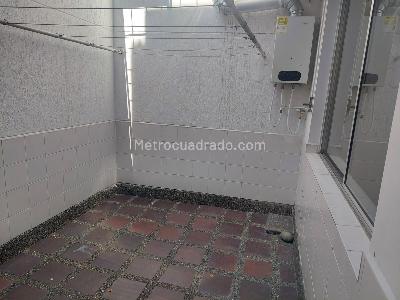 Casa de 5 alcobas en venta en Santa Monica, Medellín, 204 m² · foto 9 de 14