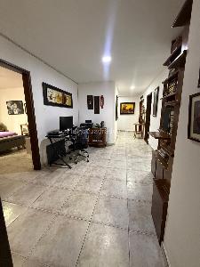 Apartamento de 4 alcobas en venta en Sotomayor, Bucaramanga, 189 m² · foto 8 de 18