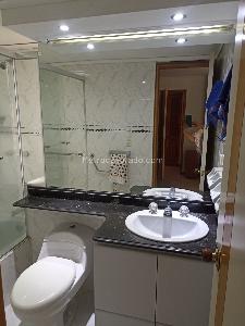 Apartamento de 4 alcobas en venta en Laureles, Medellín, 140 m² · foto 6 de 11
