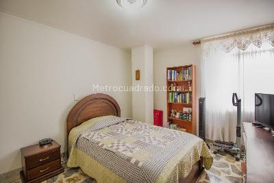 Apartamento de 3 alcobas en venta en Belen, Medellín, 138 m² · foto 17 de 20