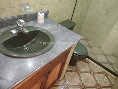 Apartamento de 3 alcobas en venta en Laureles, Medellín, 154 m² · foto 9 de 20