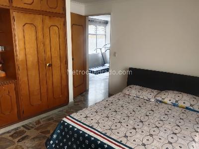 Apartamento de 3 alcobas en venta en Laureles, Medellín, 154 m² · foto 13 de 20