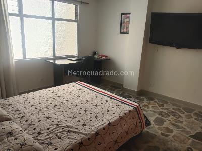Apartamento de 3 alcobas en venta en Laureles, Medellín, 154 m² · foto 14 de 20