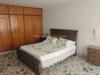 Apartamento de 3 alcobas en venta en Laureles, Medellín, 154 m² · foto 18 de 20